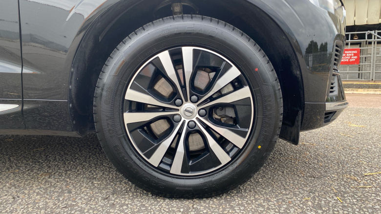 Volvo Xc60 2.0 T6 [350] RC PHEV Core Bright 5dr AWD Gtron Estate